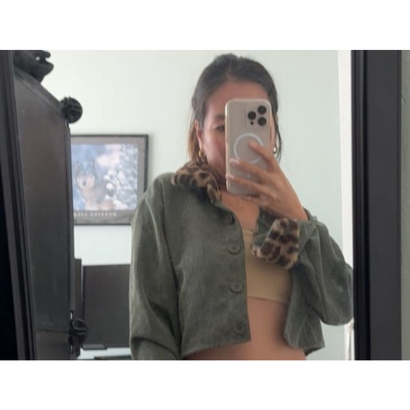 Cropped jacket - Picture 4 of 4